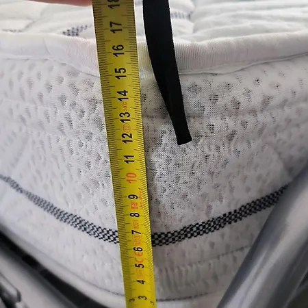 La Haute شوفيني